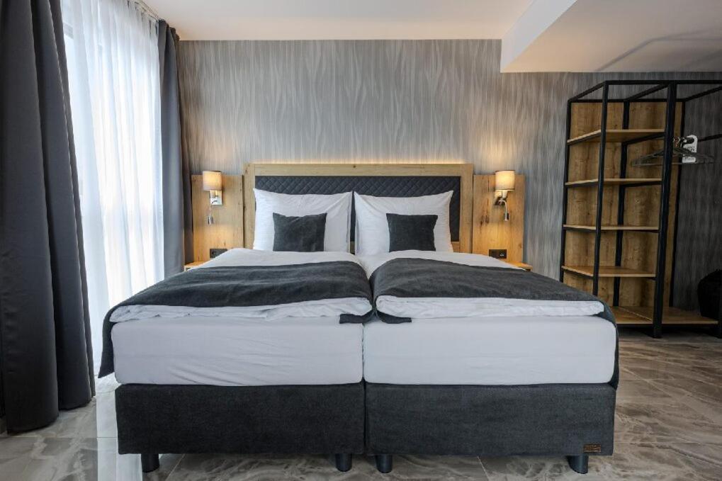 Hotel Triska Brandýs nad Labem-Stará Boleslav Exteriör bild