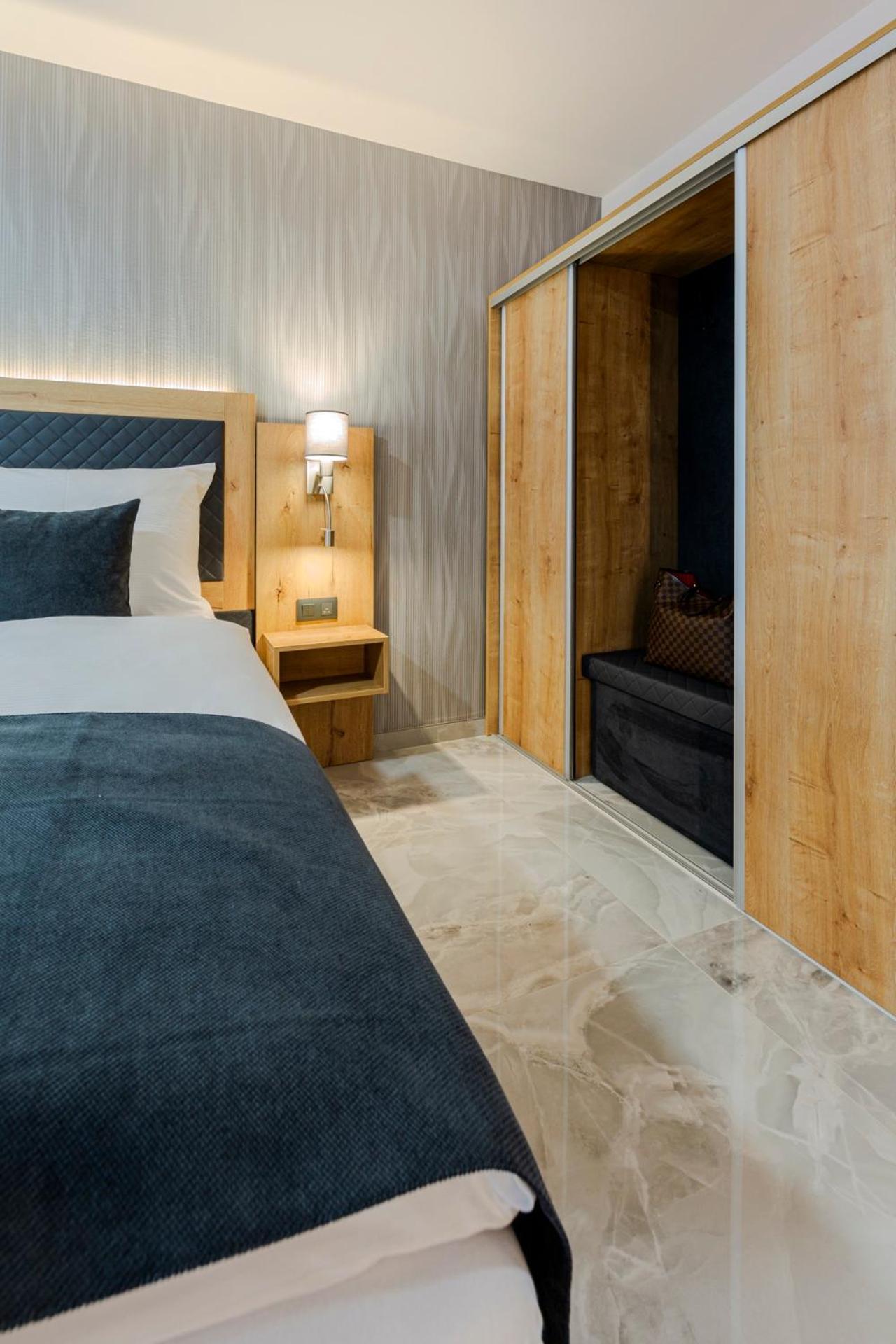 Hotel Triska Brandýs nad Labem-Stará Boleslav Exteriör bild