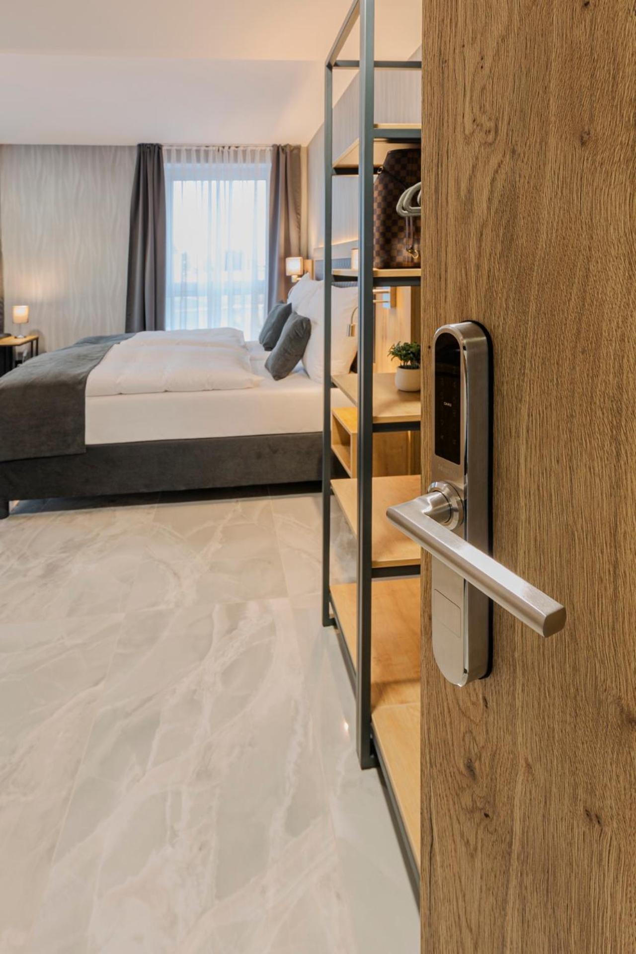 Hotel Triska Brandýs nad Labem-Stará Boleslav Exteriör bild